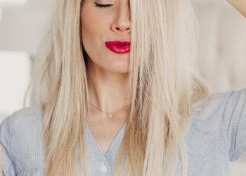 HOW TO: Get Volume with Straight Hair!