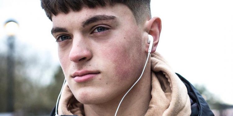 The Best Men’s Haircuts For Thick Hair