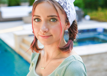 Bailey’s Mini Fishtail Braids | DIY Bandana Hairstyle for Short Hair