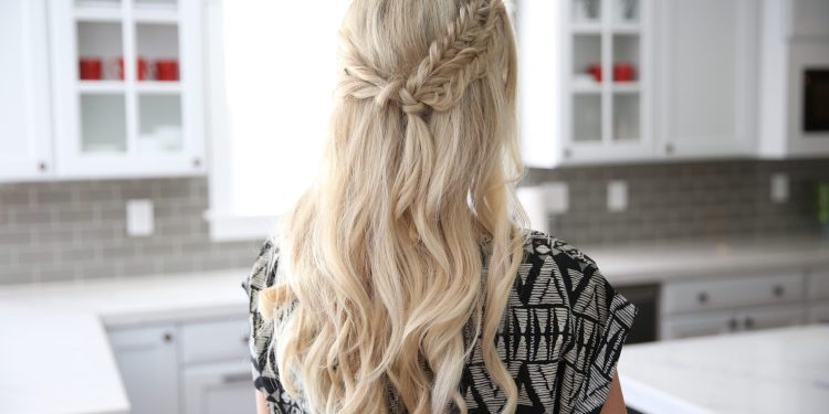 Half Up Side Braid – Cute Girls Hairstyles