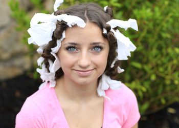 How to Create “No-Heat” Paper Towel Curls